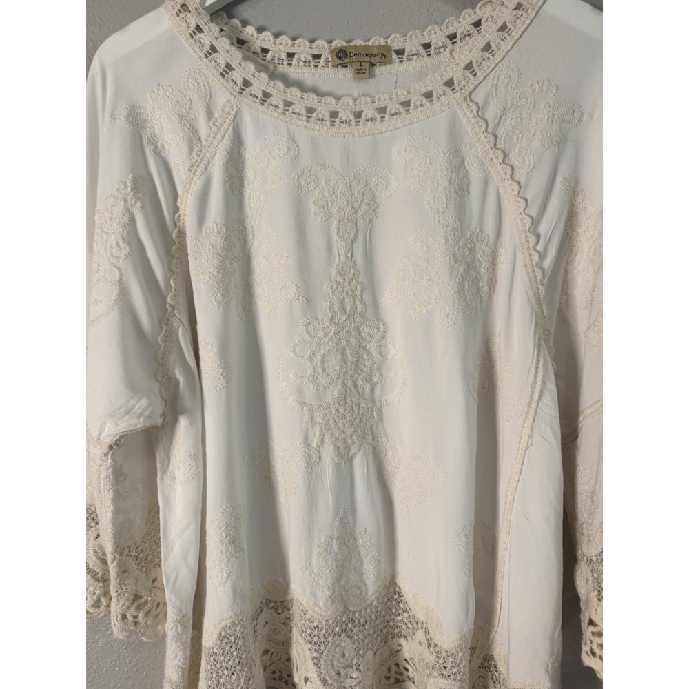 Democracy Embroidered Rayon Boho Peasant Top Crochet Lace Bell Sleeve L - Picture 3 of 10